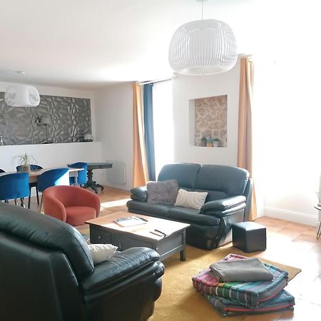 Le Gite Du Fou Logement 8 Pers 13Mn Puy Du Fou Saint-Amand-sur-Sevre Exterior foto