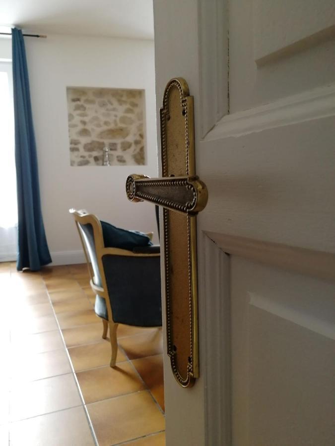 Le Gite Du Fou Logement 8 Pers 13Mn Puy Du Fou Saint-Amand-sur-Sevre Exterior foto